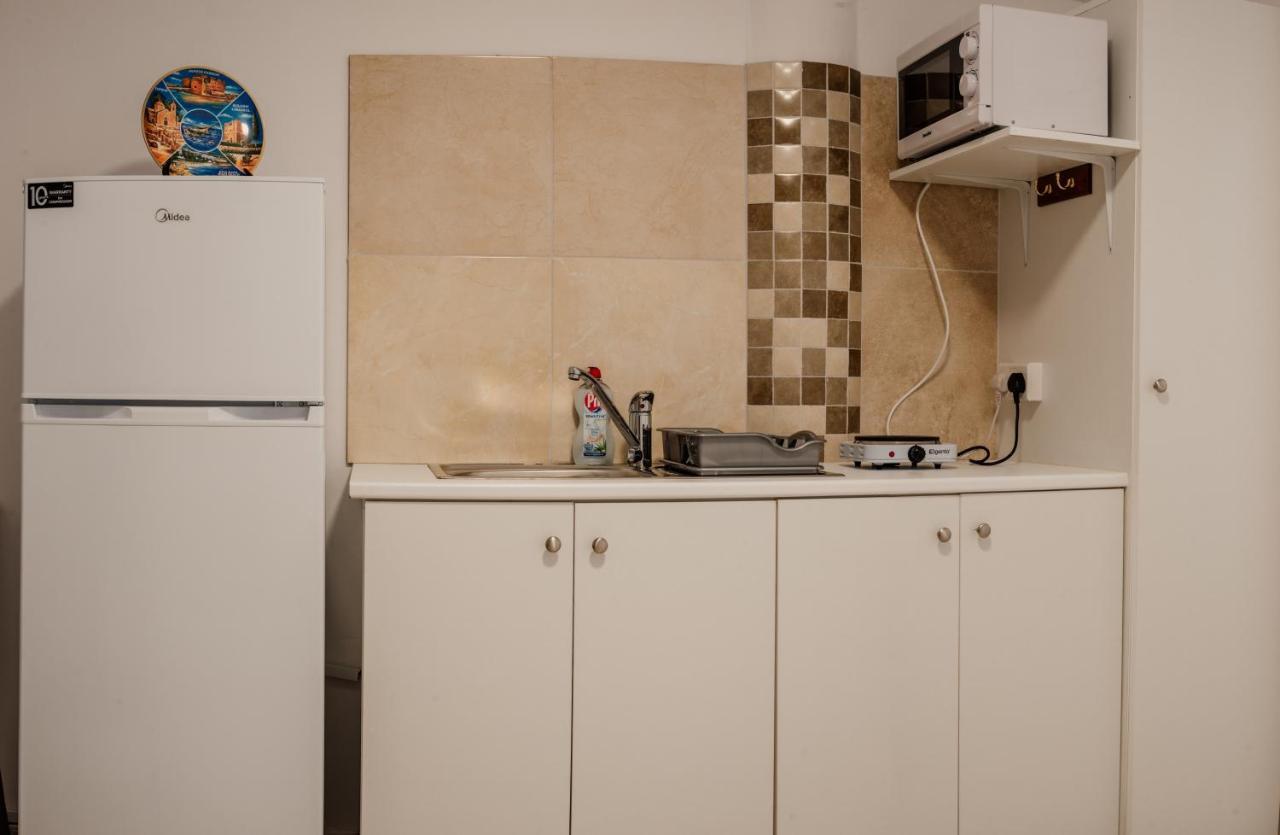 Capuccino Flats Apartment Айя Напа Екстериор снимка